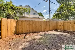 730 E 38th St, Savannah, GA 31401 - Photo 24