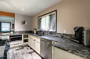 171 Smith Ave, Savannah, GA 31408 - Photo 12