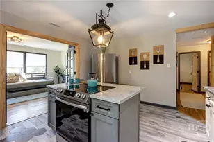 171 Smith Ave, Savannah, GA 31408 - Photo 12