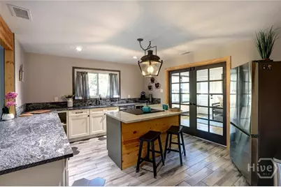 171 Smith Avenue, Savannah, GA 31408 - Photo 10
