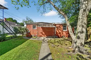 631 W 35th St, Savannah, GA 31415 - Photo 26