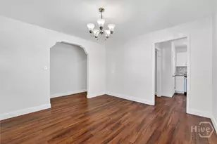 631 W 35th St, Savannah, GA 31415 - Photo 8