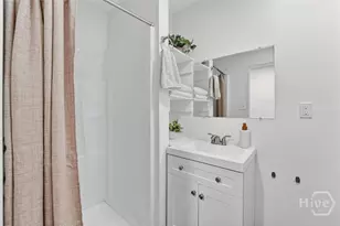 631 W 35th St, Savannah, GA 31415 - Photo 14