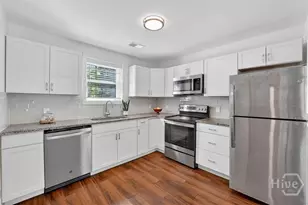 631 W 35th St, Savannah, GA 31415 - Photo 10