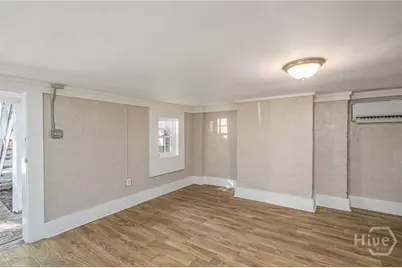 404 E 31st Street, Savannah, GA 31401 - Photo 8