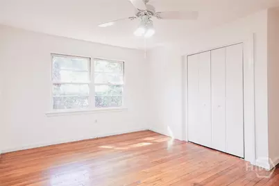 112 E Derenne Avenue, Savannah, GA 31405 - Photo 20