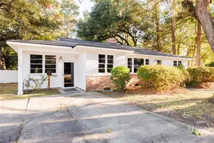 112 E Derenne Ave, Savannah, GA 31405 - Photo 2