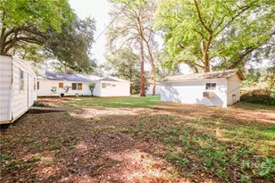 112 E Derenne Ave, Savannah, GA 31405 - Photo 28