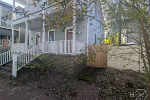 305 E Duffy St, Savannah, GA 31401 - Photo 2