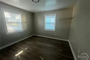 13 W 52nd St, Savannah, GA 31405 - Photo 6