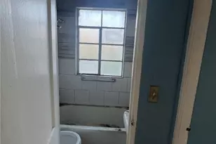 814 Carter St, Savannah, GA 31415 - Photo 8