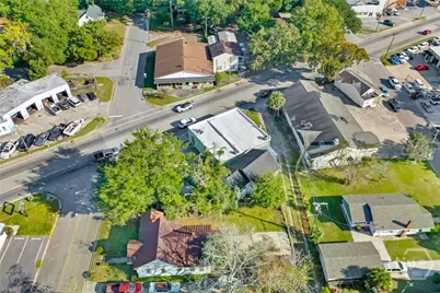 2203 Skidaway Road, Savannah, GA 31404 - Photo 8