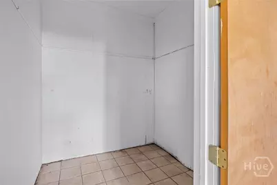2203 Skidaway Road, Savannah, GA 31404 - Photo 16