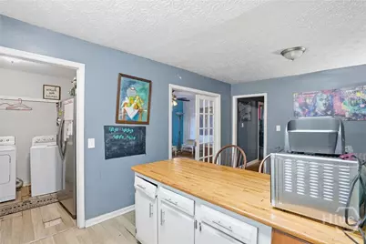 2016 Indiana Avenue, Savannah, GA 31404 - Photo 20