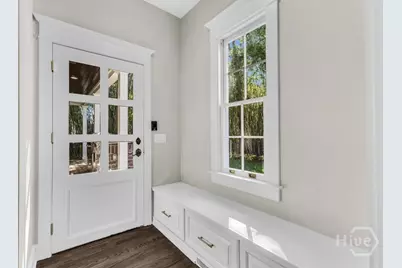 317 E 45th Street, Savannah, GA 31405 - Photo 22