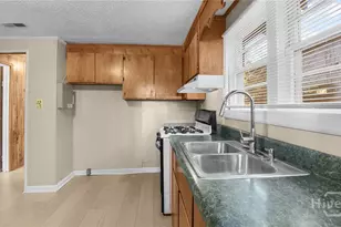 811A W 52nd St, Savannah, GA 31405 - Photo 18