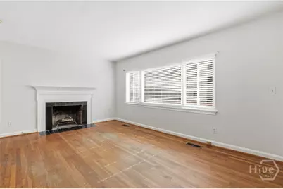 115 E 60th Street, Savannah, GA 31405 - Photo 6