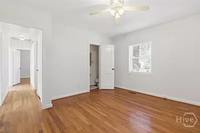 115 E 60th Street, Savannah, GA 31405 - Photo 18