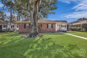 115 E 60th St, Savannah, GA 31405 - Photo 2