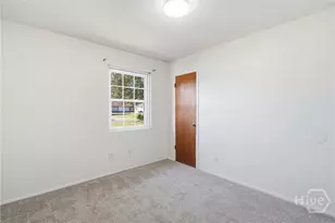 234 Holiday Dr, Savannah, GA 31419 - Photo 18