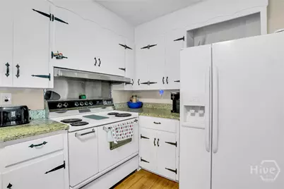 97 Azalea Avenue, Savannah, GA 31408 - Photo 12