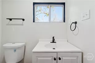 604 W 40th St, Savannah, GA 31415 - Photo 24