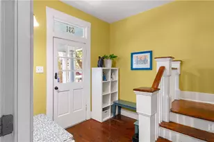 534 E Waldburg St, Savannah, GA - Photo 6