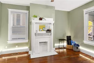 534 E Waldburg St, Savannah, GA - Photo 10