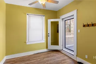 534 E Waldburg St, Savannah, GA - Photo 34