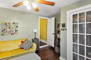 534 E Waldburg St, Savannah, GA - Photo 22