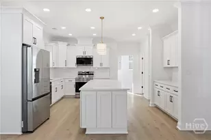1203 E 34th St, Savannah, GA 31404 - Photo 32