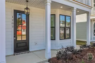 1203 E 34th St, Savannah, GA 31404 - Photo 12