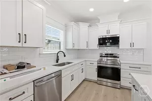 1203 E 34th St, Savannah, GA 31404 - Photo 44