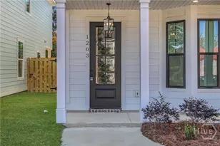 1203 E 34th St, Savannah, GA 31404 - Photo 10