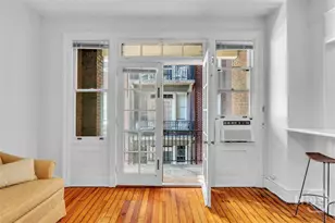 24 E Liberty St, Savannah, GA 31401 - Photo 12