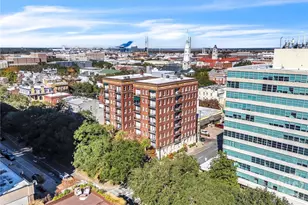 24 E Liberty St, Savannah, GA 31401 - Photo 2