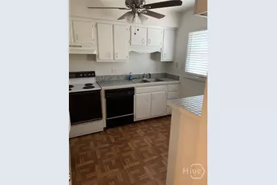 455 Mall Boulevard #36, Savannah, GA 31406 - Photo 4