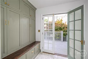 110 W Taylor St, Savannah, GA 31401 - Photo 12