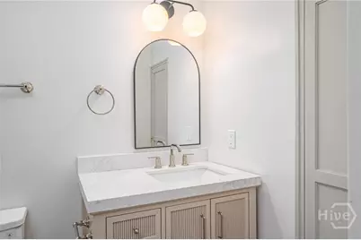 110 W Taylor Street, Savannah, GA 31401 - Photo 40
