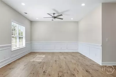 1520 E 56th Street, Savannah, GA 31404 - Photo 14
