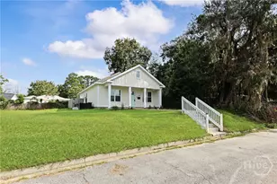 1520 E 56th St, Savannah, GA 31404 - Photo 4