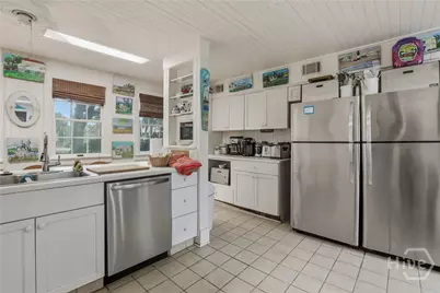 1903 Chatham Avenue, Tybee Island, GA 31328 - Photo 14
