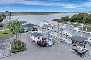 711 Bradley Point Rd, Savannah, GA 31410 - Photo 52