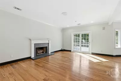 711 Bradley Point Road, Savannah, GA 31410 - Photo 12
