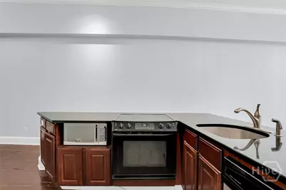 321 W Broughton Street #5, Savannah, GA 31401 - Photo 12
