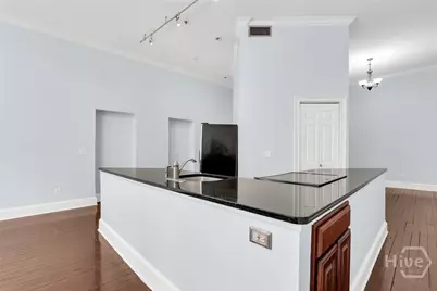 321 W Broughton Street #5, Savannah, GA 31401 - Photo 14