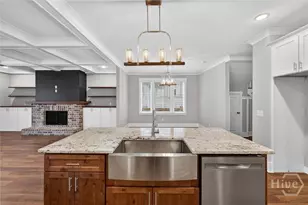 5432 La Roche Ave, Savannah, GA 31406 - Photo 16