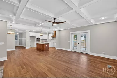 5432 La Roche Avenue, Savannah, GA 31406 - Photo 10