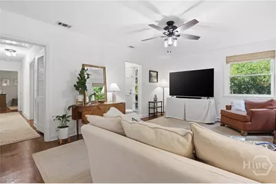 9 Colonel Estill Avenue, Savannah, GA 31406 - Photo 8