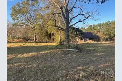 8893 Sunbury, Claxton, GA 30417 - Photo 2
